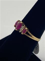 10K Women's Marquise Cut Ruby and Diamond Ring Yellow Gold 1.6g Size 6